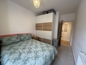 Bedroom- click for photo gallery